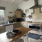 Tres Belle Maison Piscine Chauffe 210m2 Climatise Dom wakacyjny