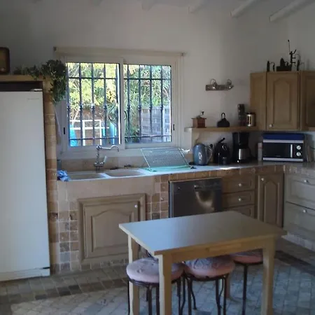 Дом отдыха Tres Belle Maison Piscine Chauffe 210m2 Climatise *