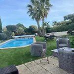 Tres Belle Maison Piscine Chauffe 210m2 Climatise Holiday home Sainte-Maxime