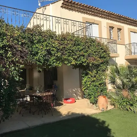 Сasa de vacaciones Tres Belle Maison Piscine Chauffe 210m2 Climatise Sainte-Maxime