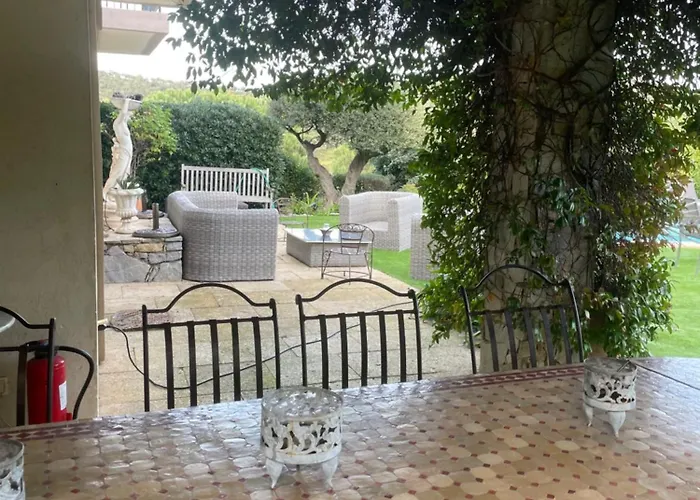 Très Belle Maison Piscine Chauffé 210m2 Climatisé Casa vacanze