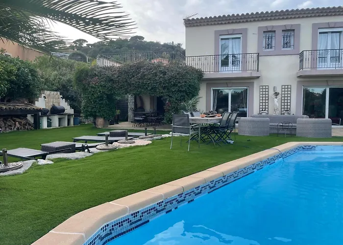 Casa vacanze Très Belle Maison Piscine Chauffé 210m2 Climatisé Sainte-Maxime