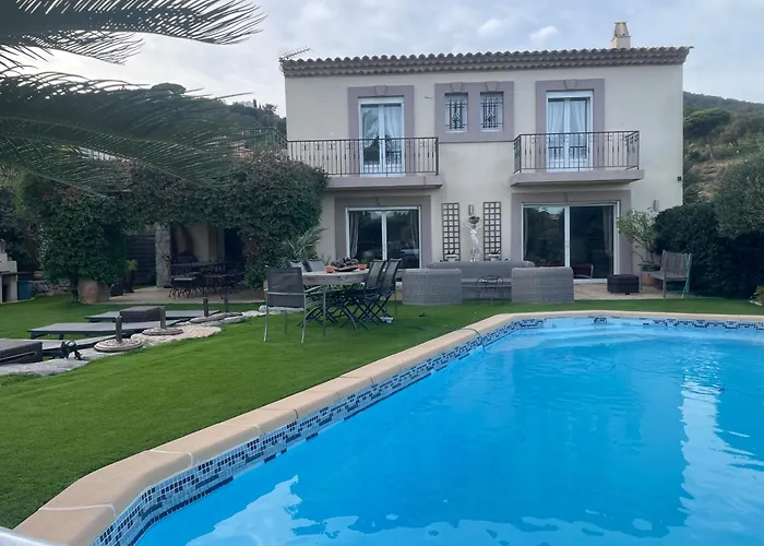 Très Belle Maison Piscine Chauffé 210m2 Climatisé Casa vacanze *
